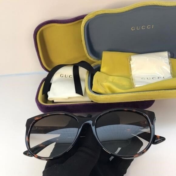 New - GUCCI GG0636SK 002 round Gucci sunglass comes in a dark havana frame with - Picture 9 of 11